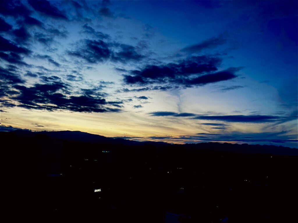 Luces y sombras en la guerra y la paz – Camilo González Posso